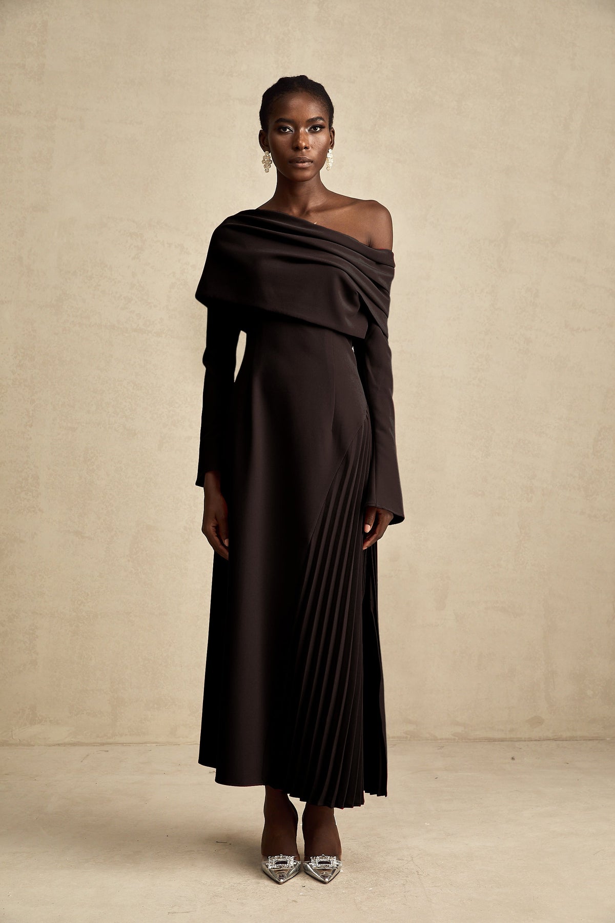 Valentine high-slit pleated maxi dress in Black (Final Sale-US Only)