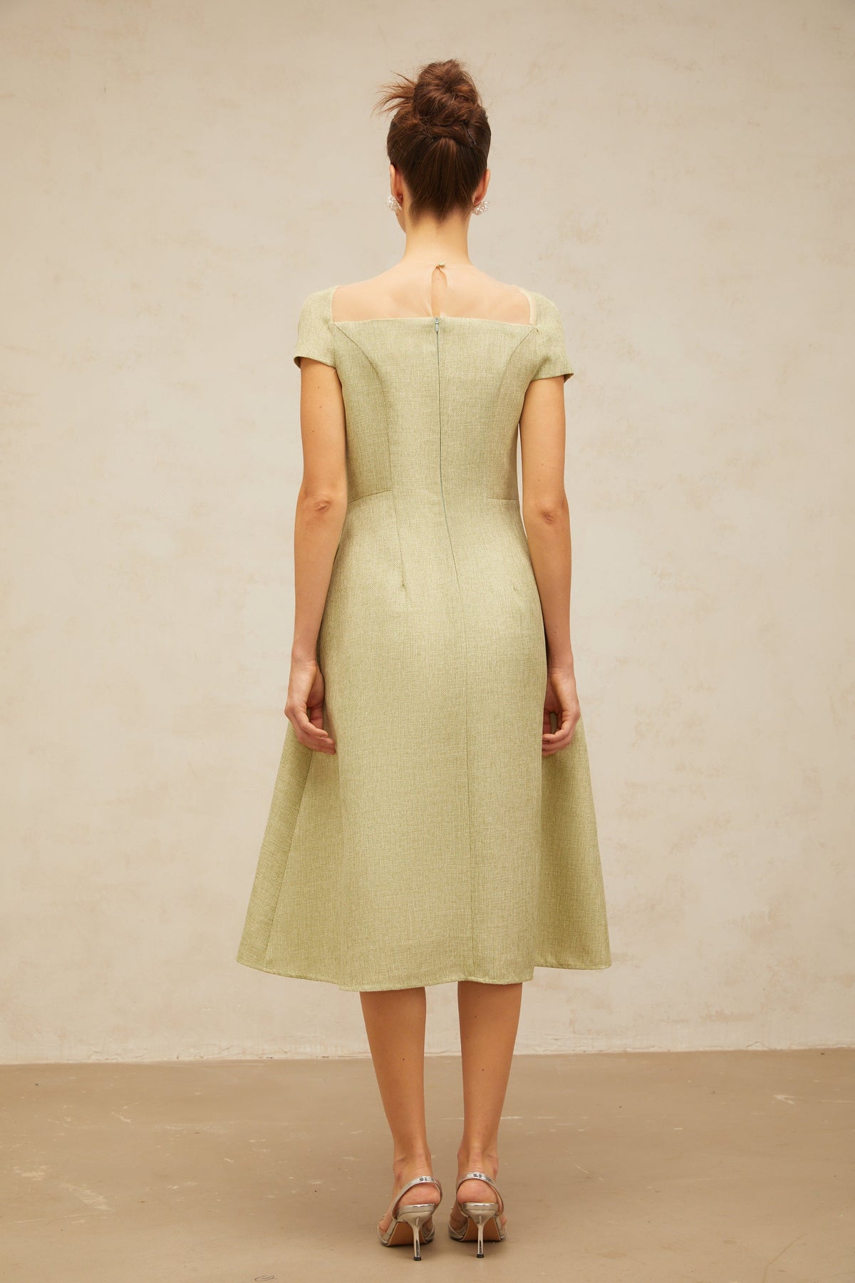 Marianne green flower-motif pleated midi dress