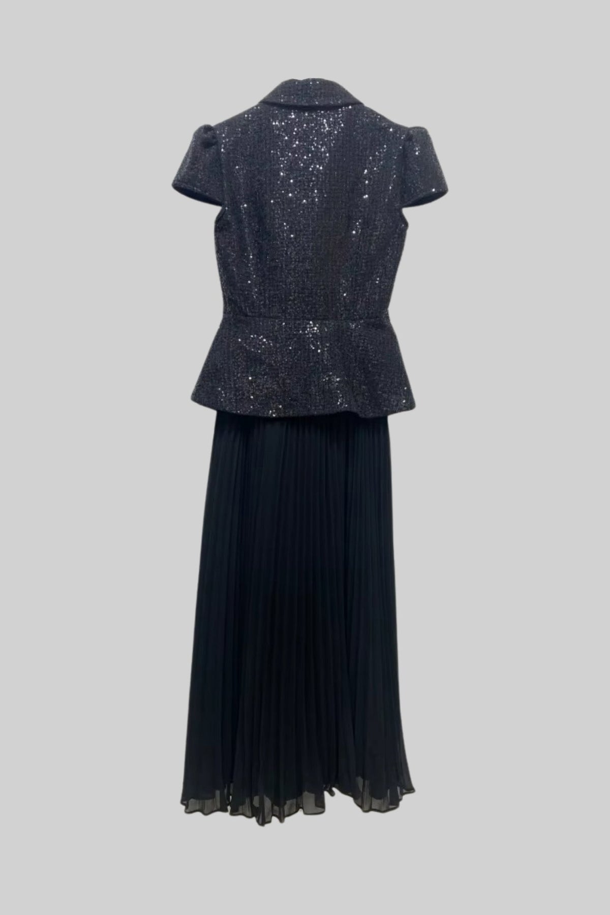 Elegant Dress With Sequined Top And Pleated Skirt - Black