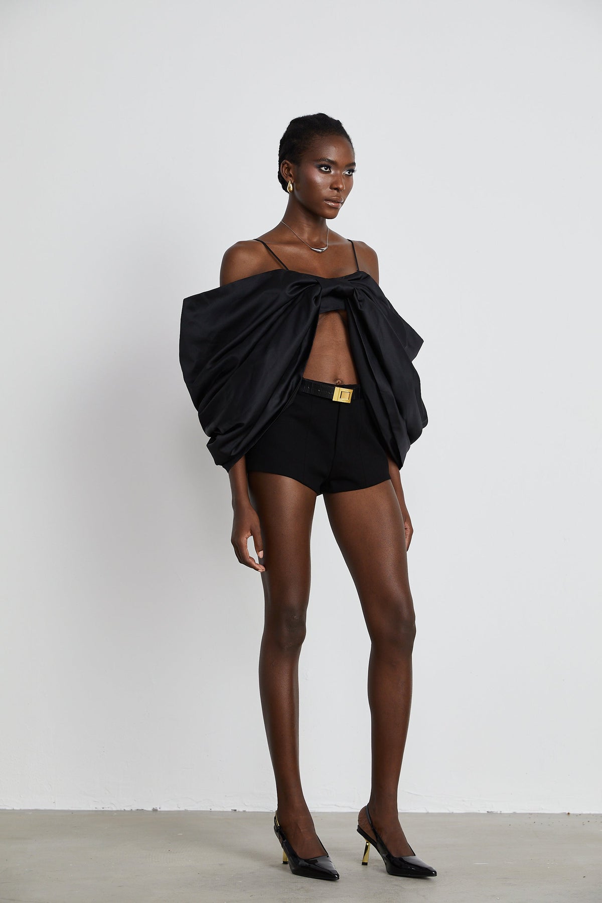 Solène bowknot scoop-back top in Black
