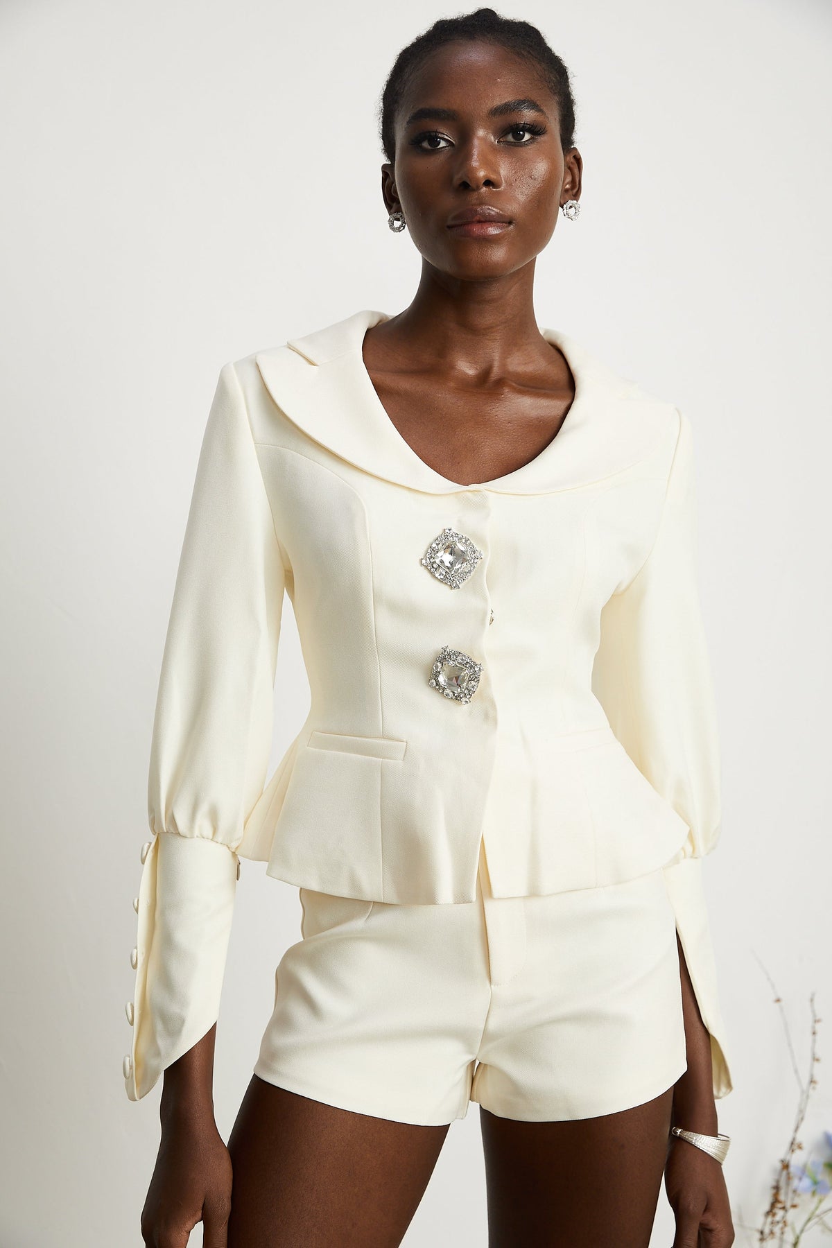 Iselin jacket & shorts matching set