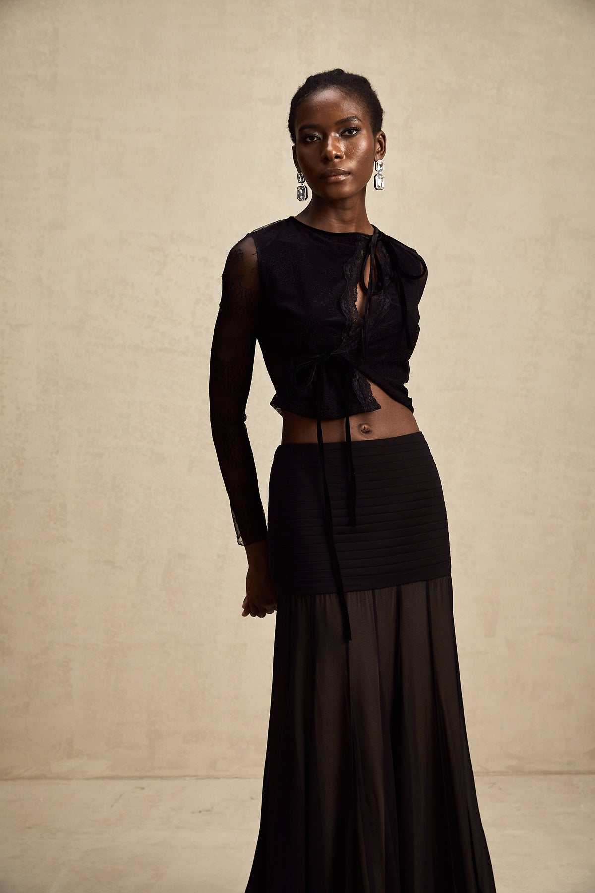 Aurélie black see-through lace-trim cropped top (Final Sale-US Only)