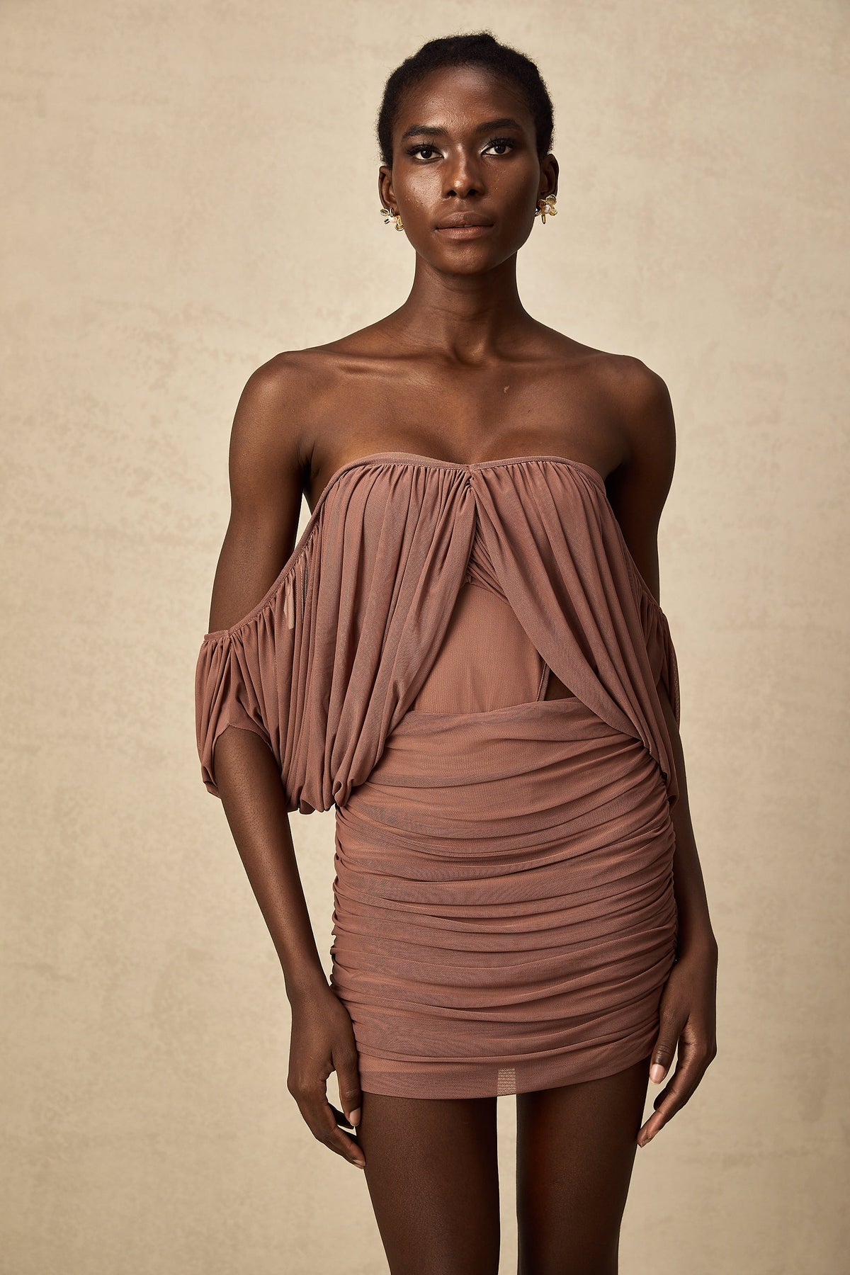 Zohra off-shoulder bodysuit & skirt matching set