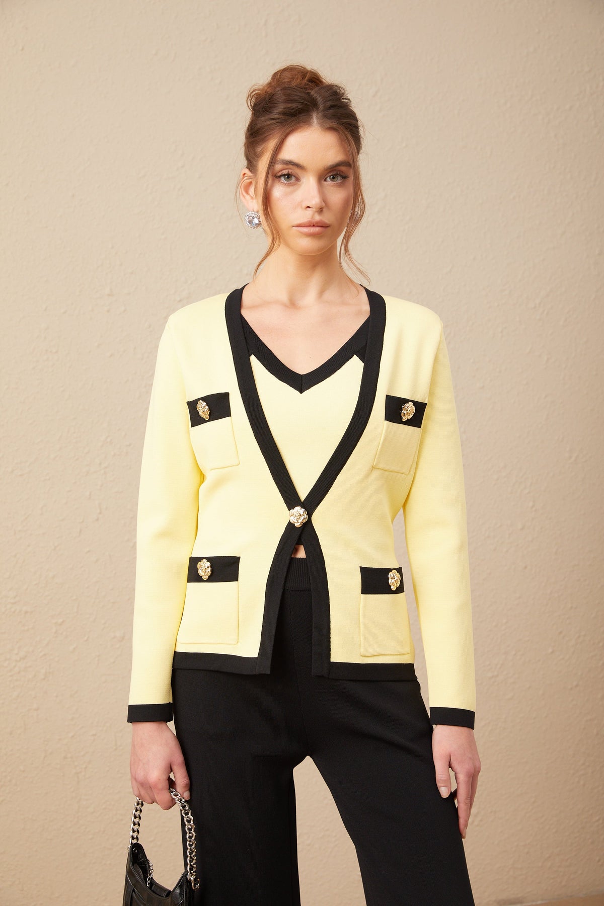 Eloise contrasting-trim knit cardigan & vest & trousers matching set