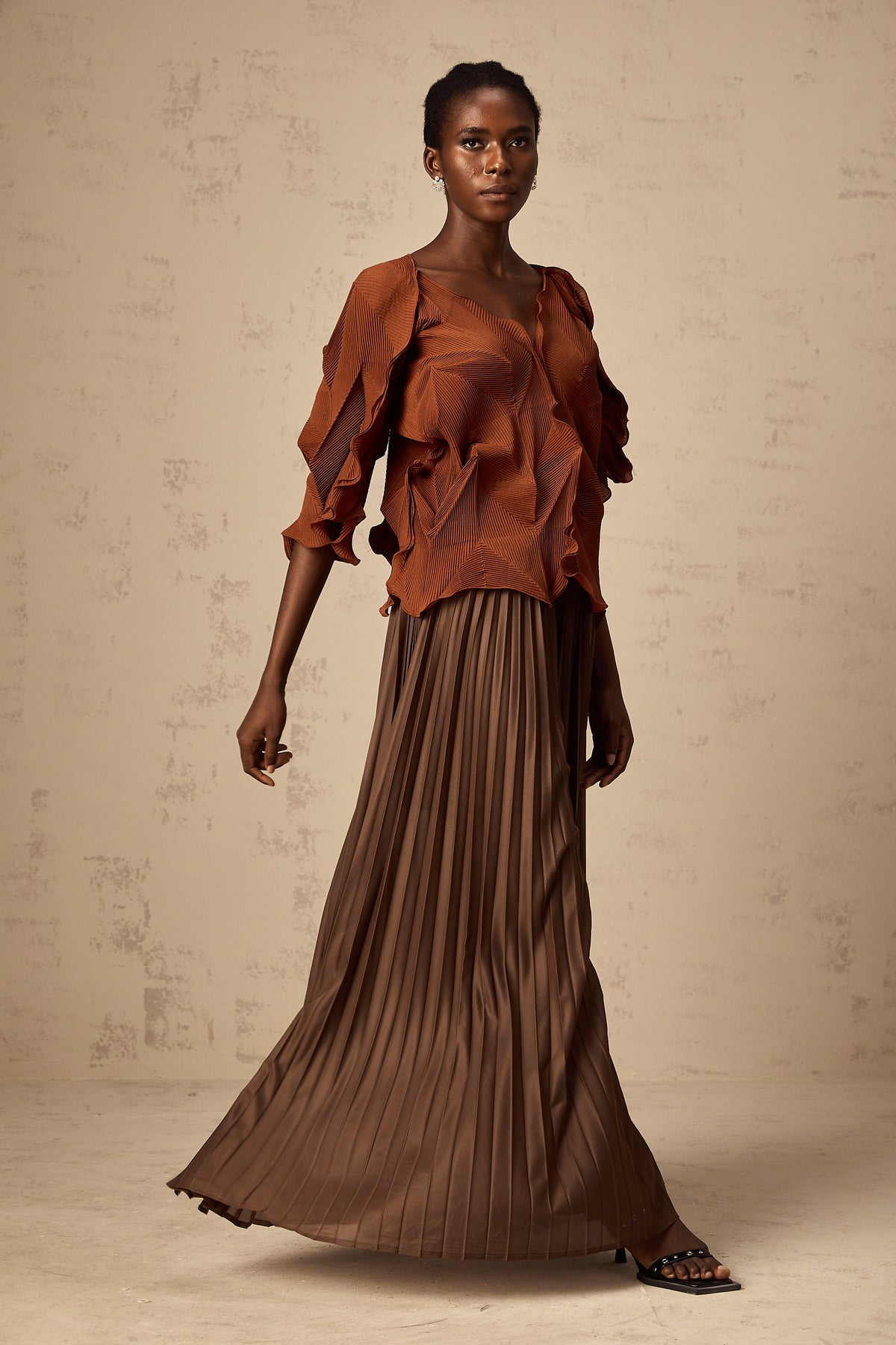 Demi brown creased top & skirt matching set