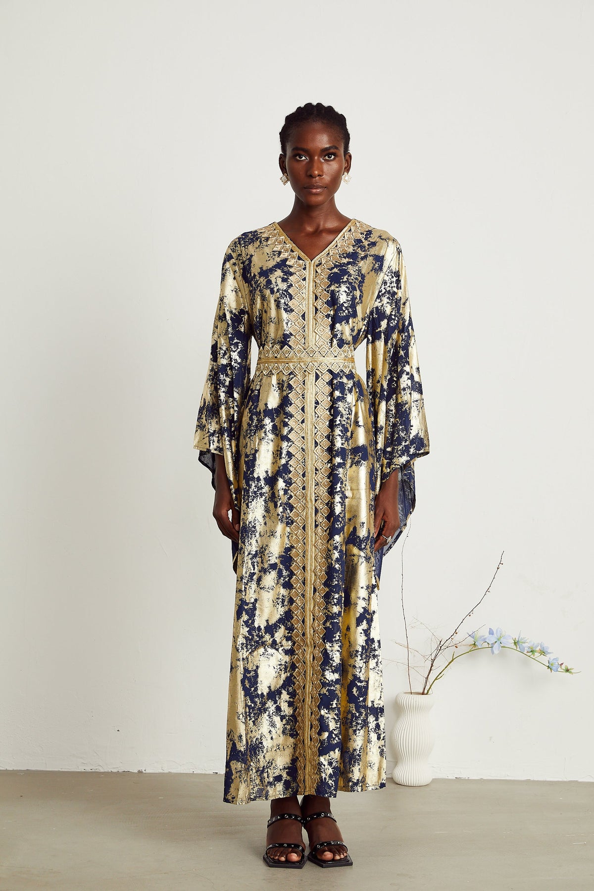 Stéphanie guipure-lace gilded maxi dress