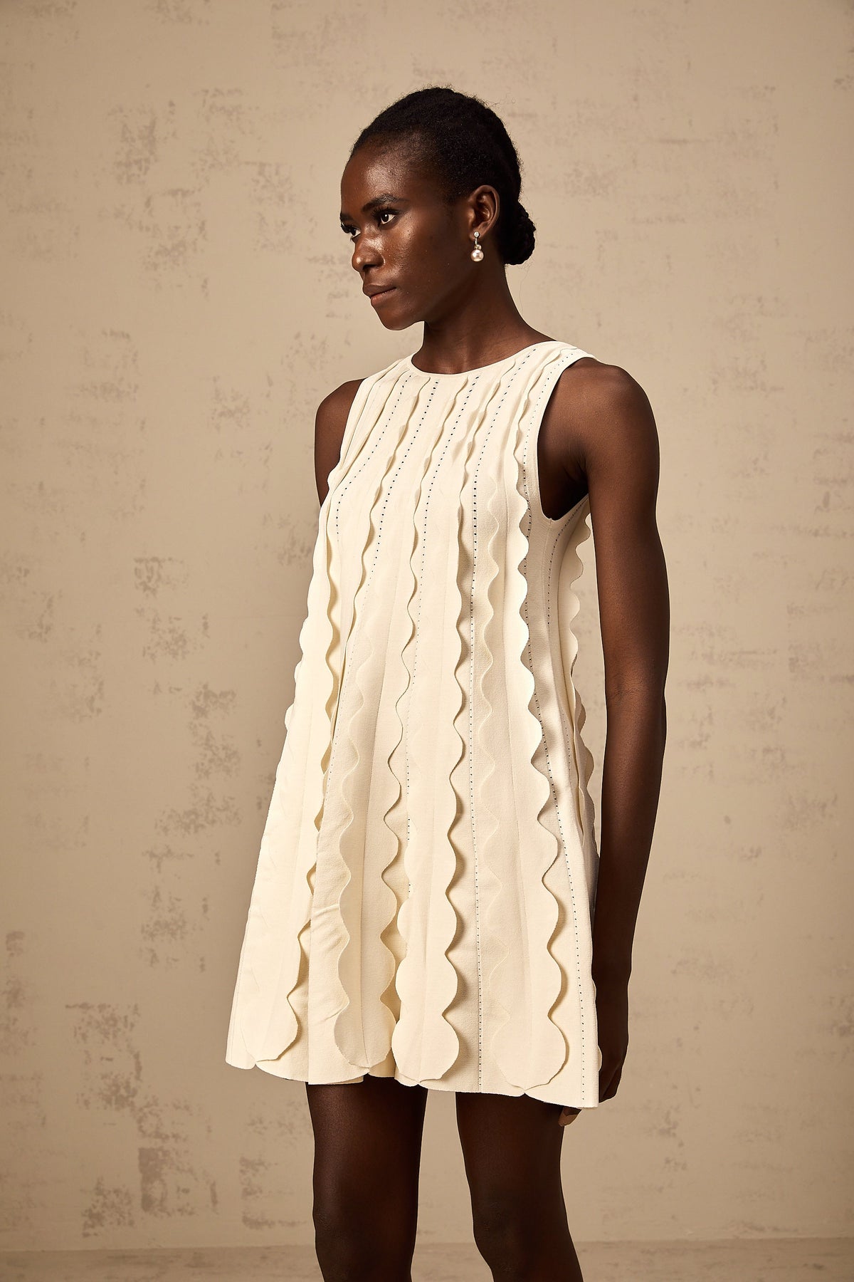 Axelle white wavy-detail sleeveless mini dress - White