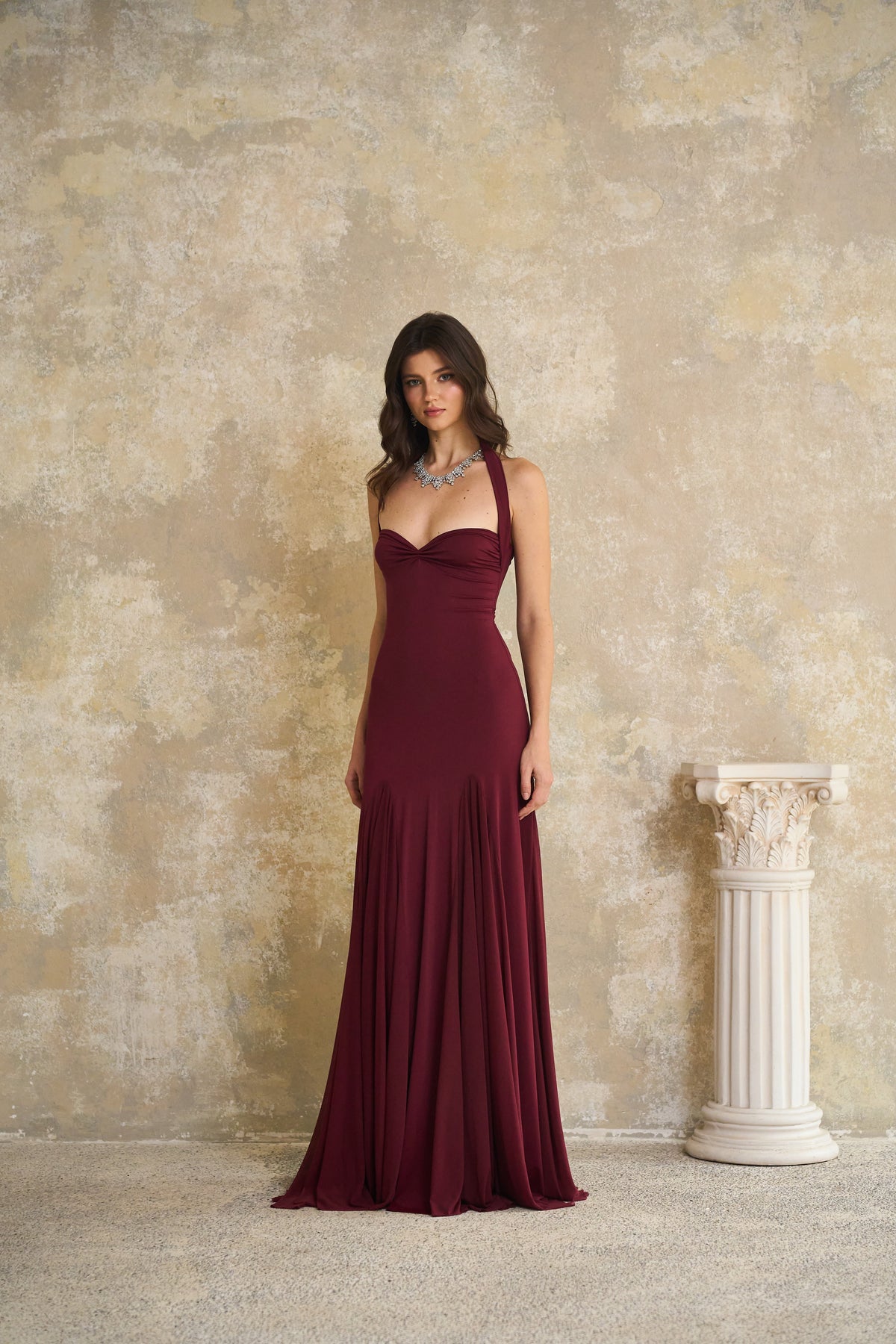 Rêverie Red Sweetheart Neck Maxi Dress