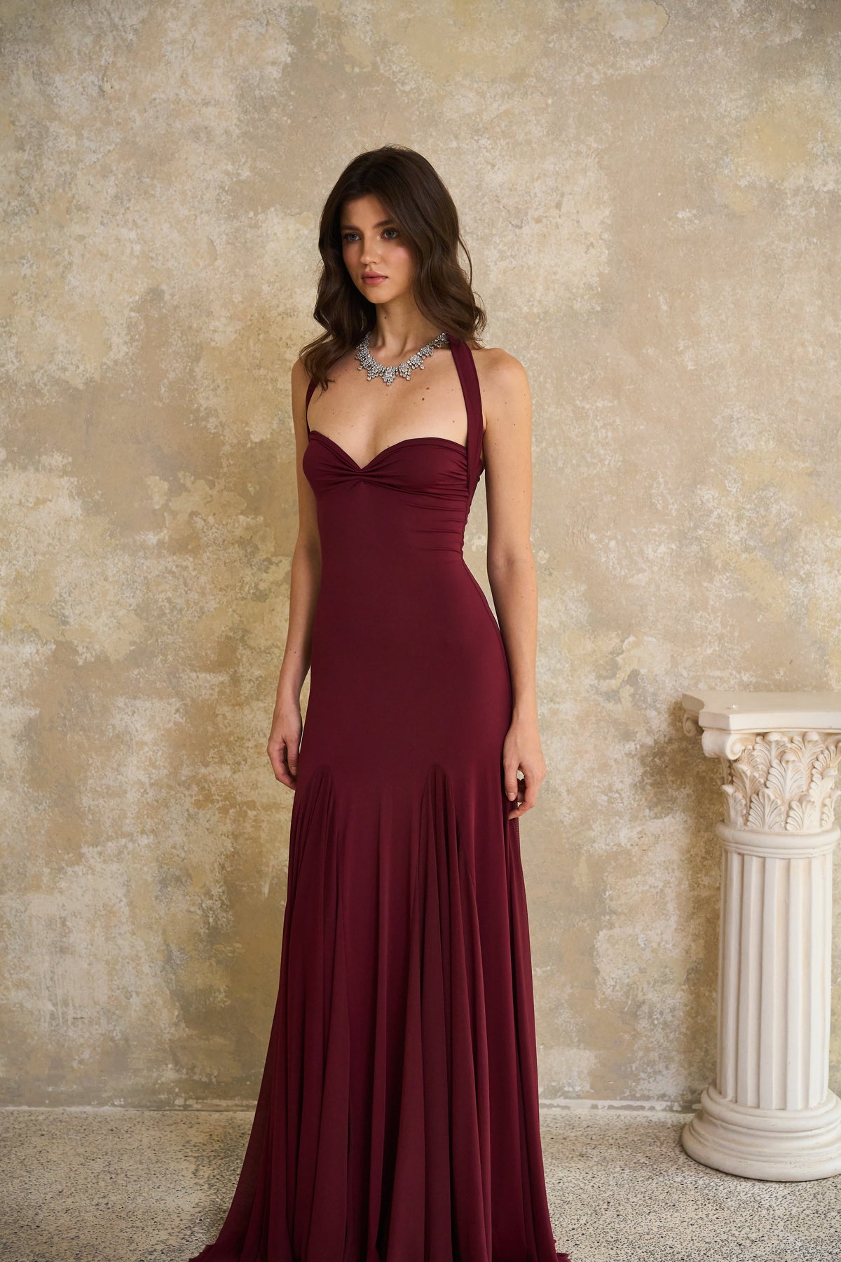 Rêverie Red Sweetheart Neck Maxi Dress