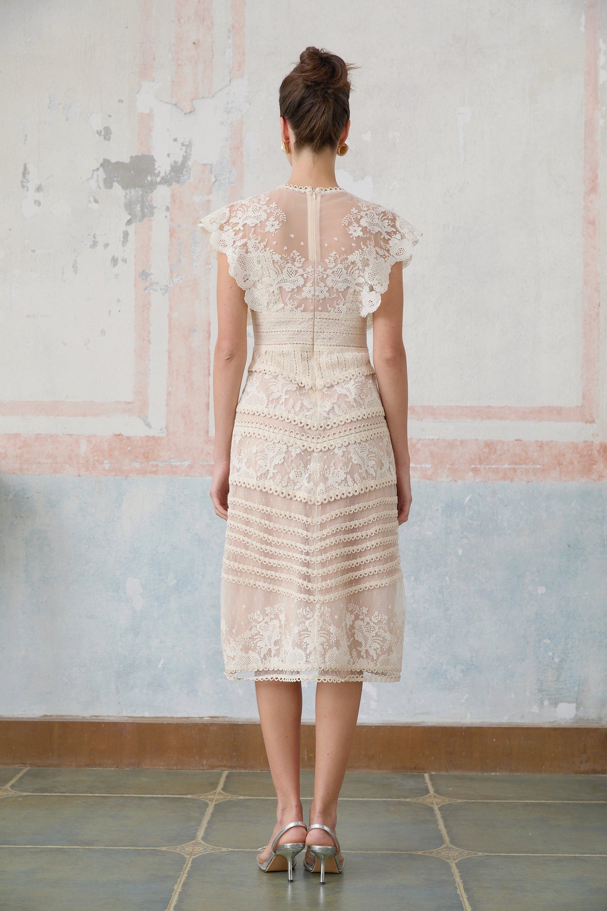 Fleur floral-embroidered lace midi dress in Neutrals