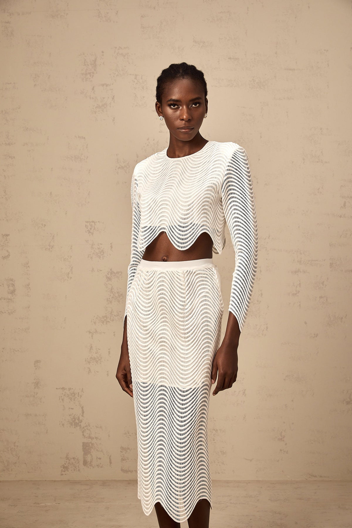 Constance white wavy woven top & skirt matching set