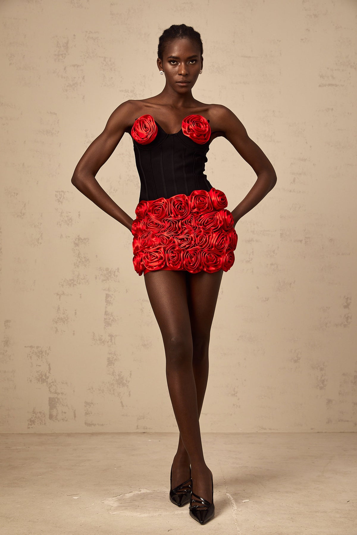 Héloïse red rose-appliqué top & skirt matching set