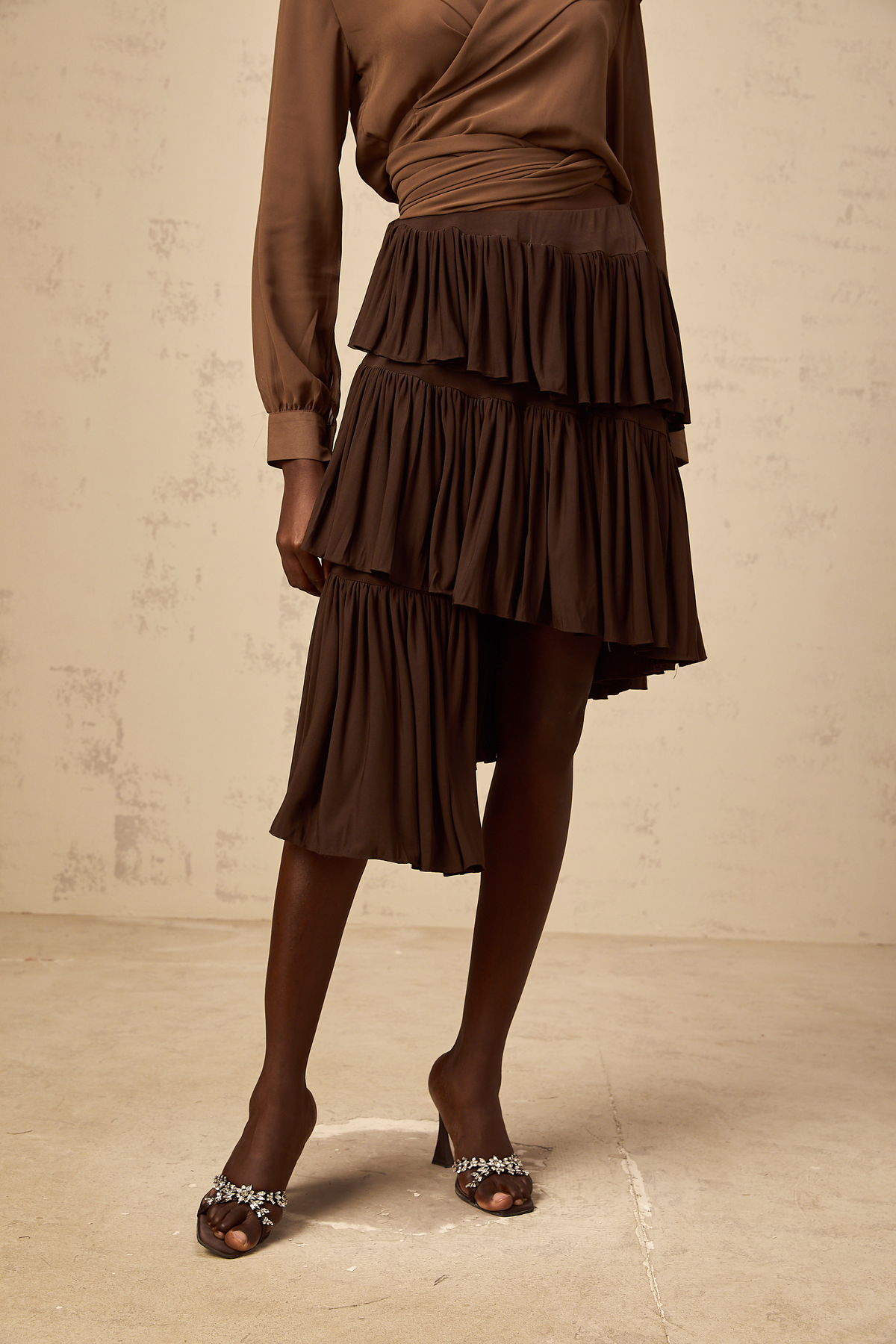 Astrid brown asymmetrical pleated tiered mini skirt
