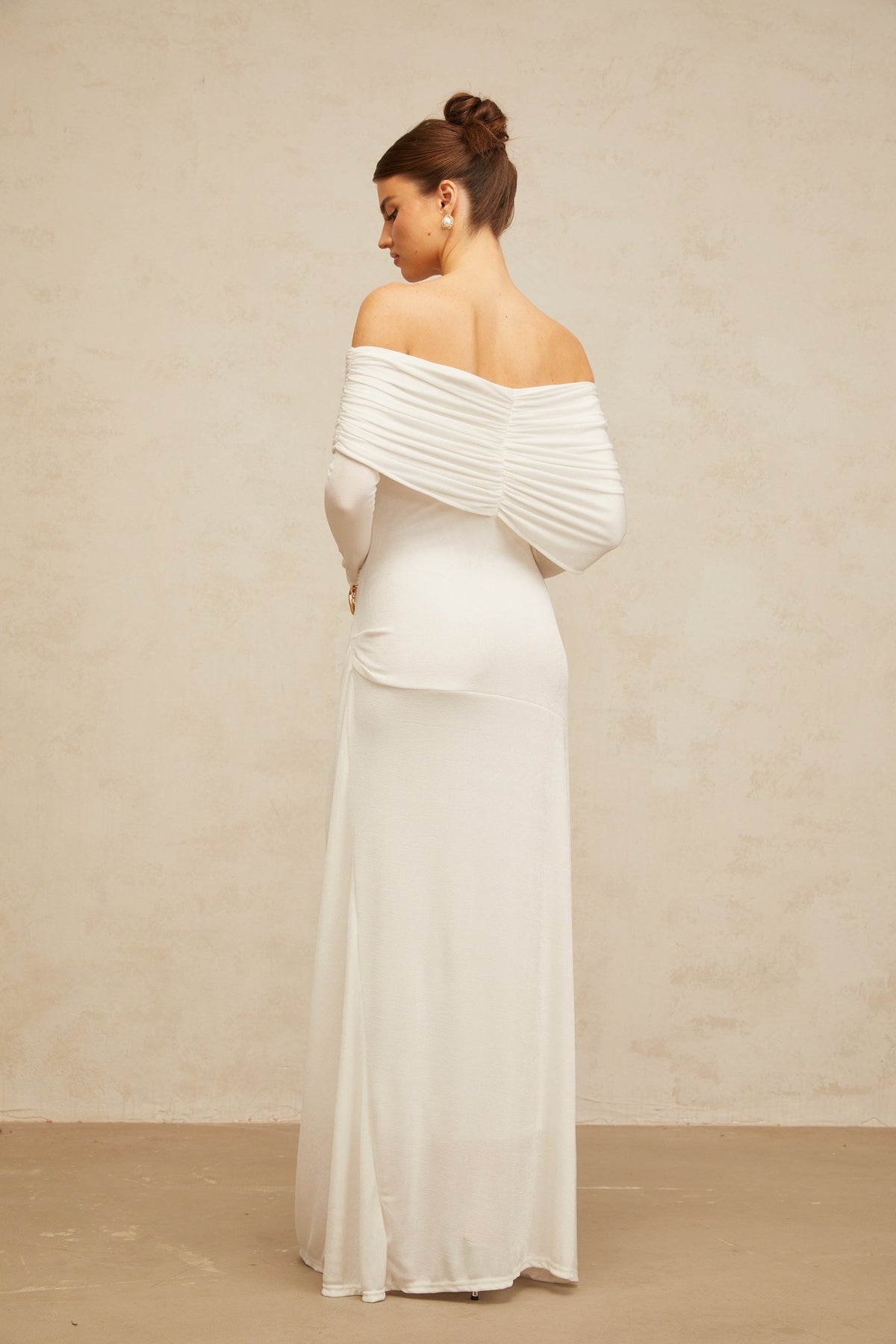 Hélène ruched fitted stretch maxi dress in White (Final Sale-US Only)