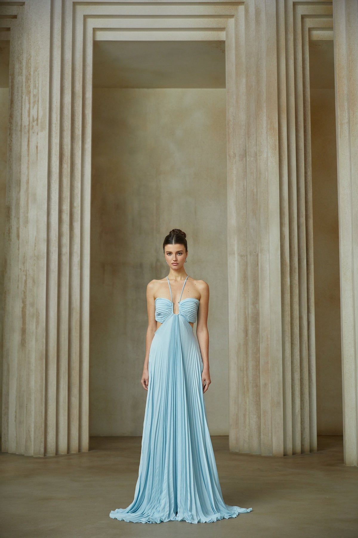 Andréa Blue Pleated Maxi Dress with Cutout Detail