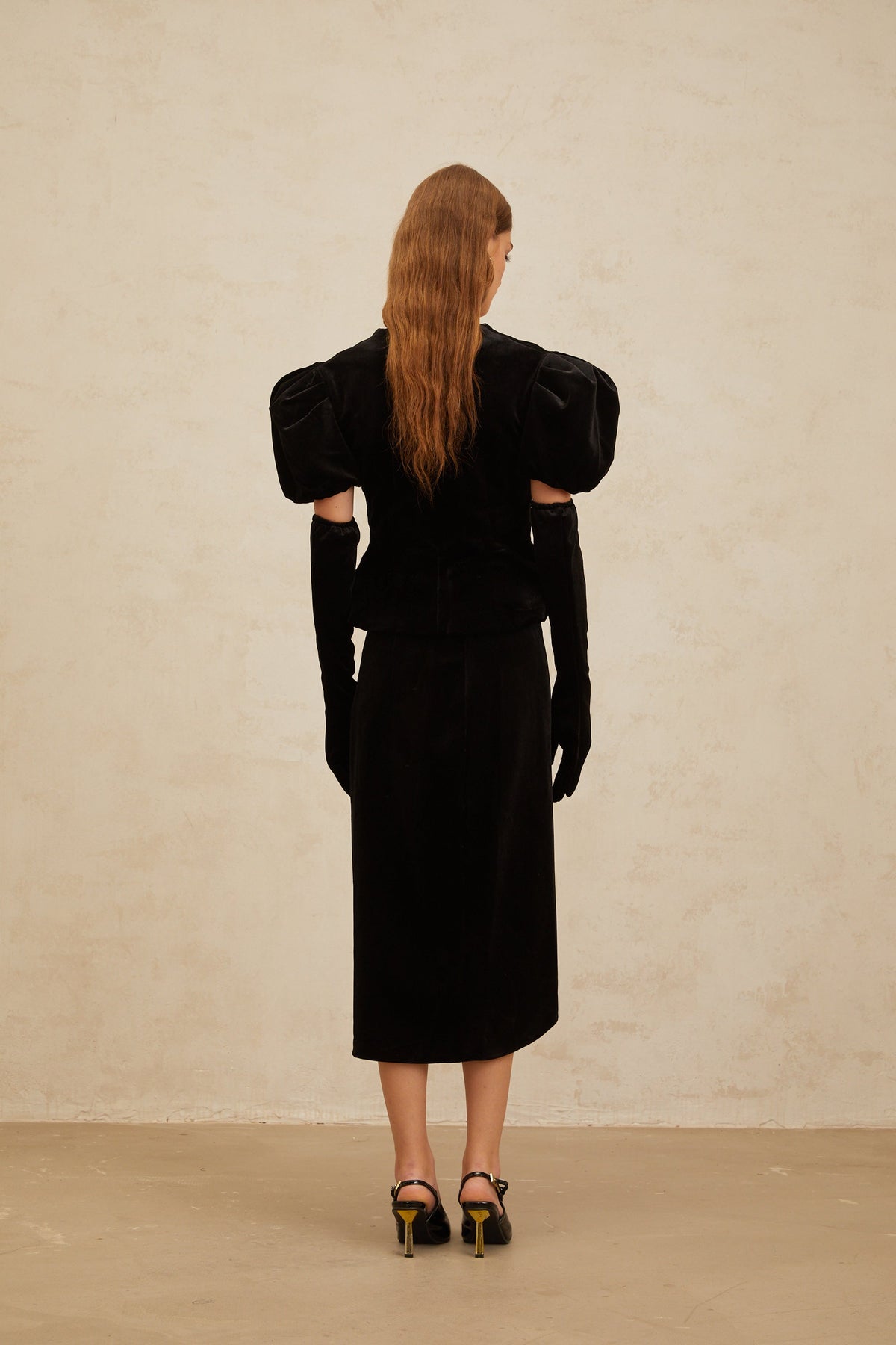 Adèle Black Bowknot Cut-Out Velvet Top & Skirt Matching Set