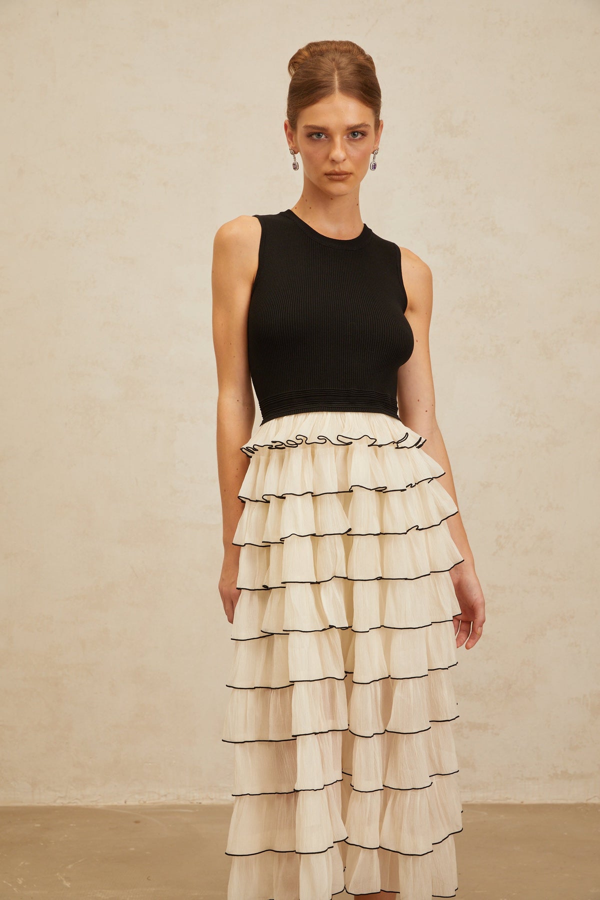 Anouk Contrast Color Tiered Panelled Midi Dress