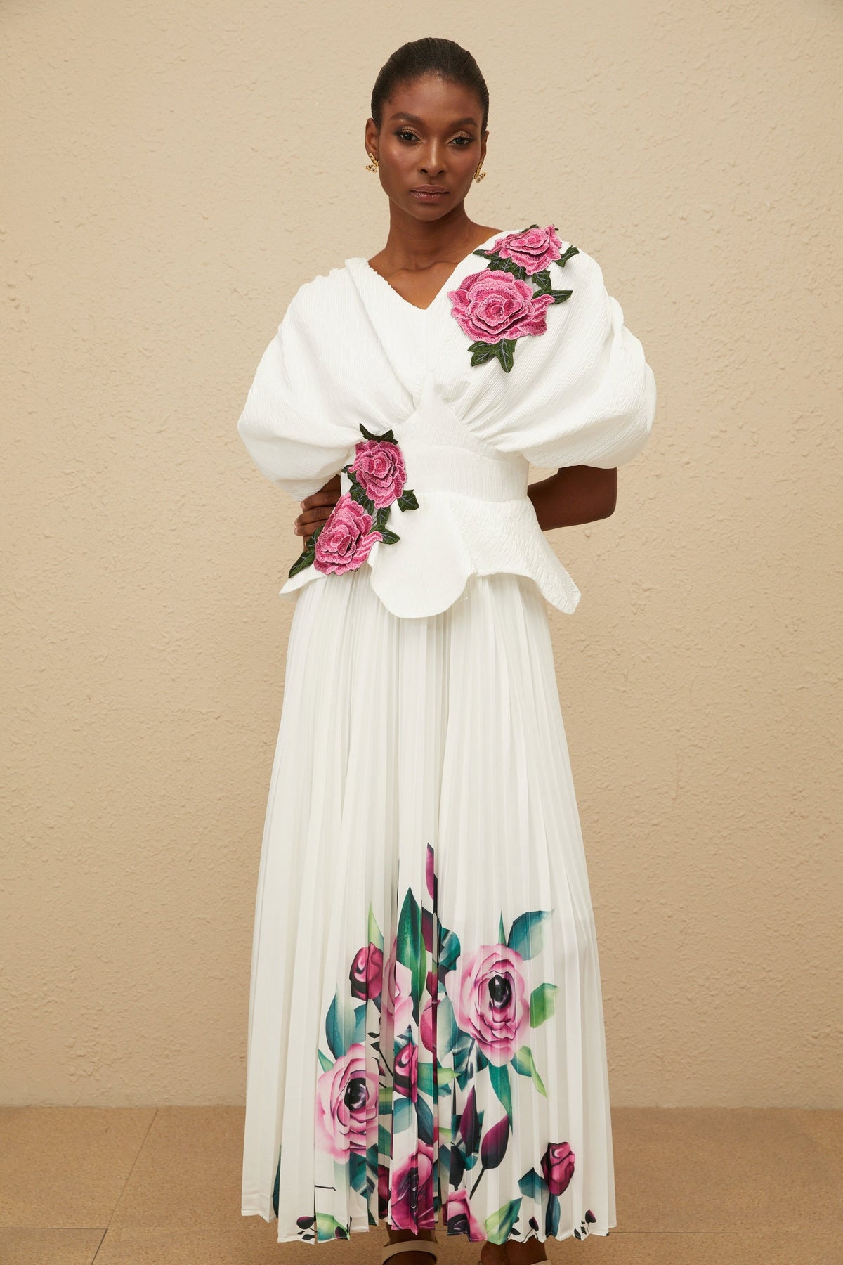 Pétale White Rose Appliqué Maxi Dress