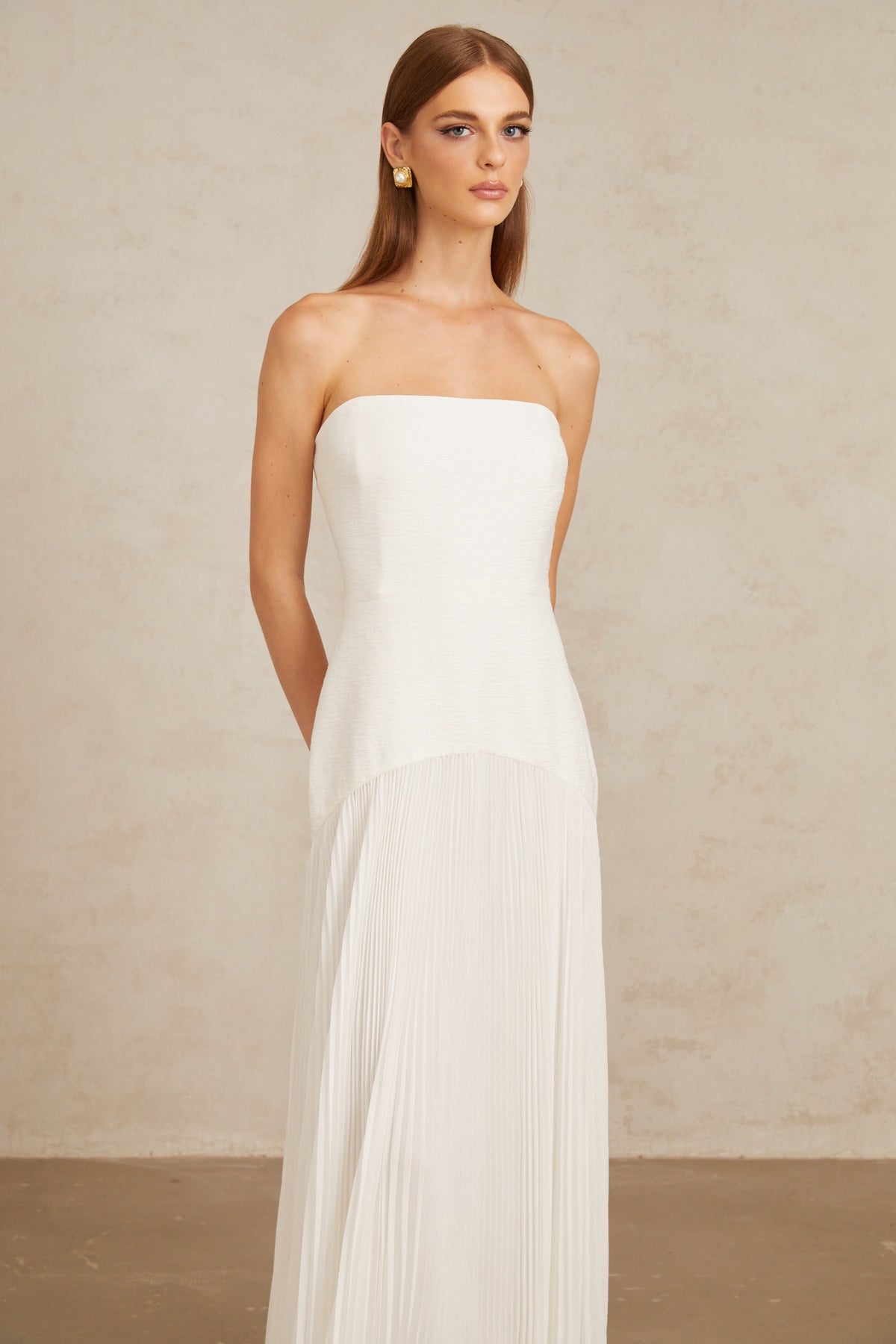 Helena White Off-Shoulder Tulle Panel Maxi Gown (Final Sale-US Only)
