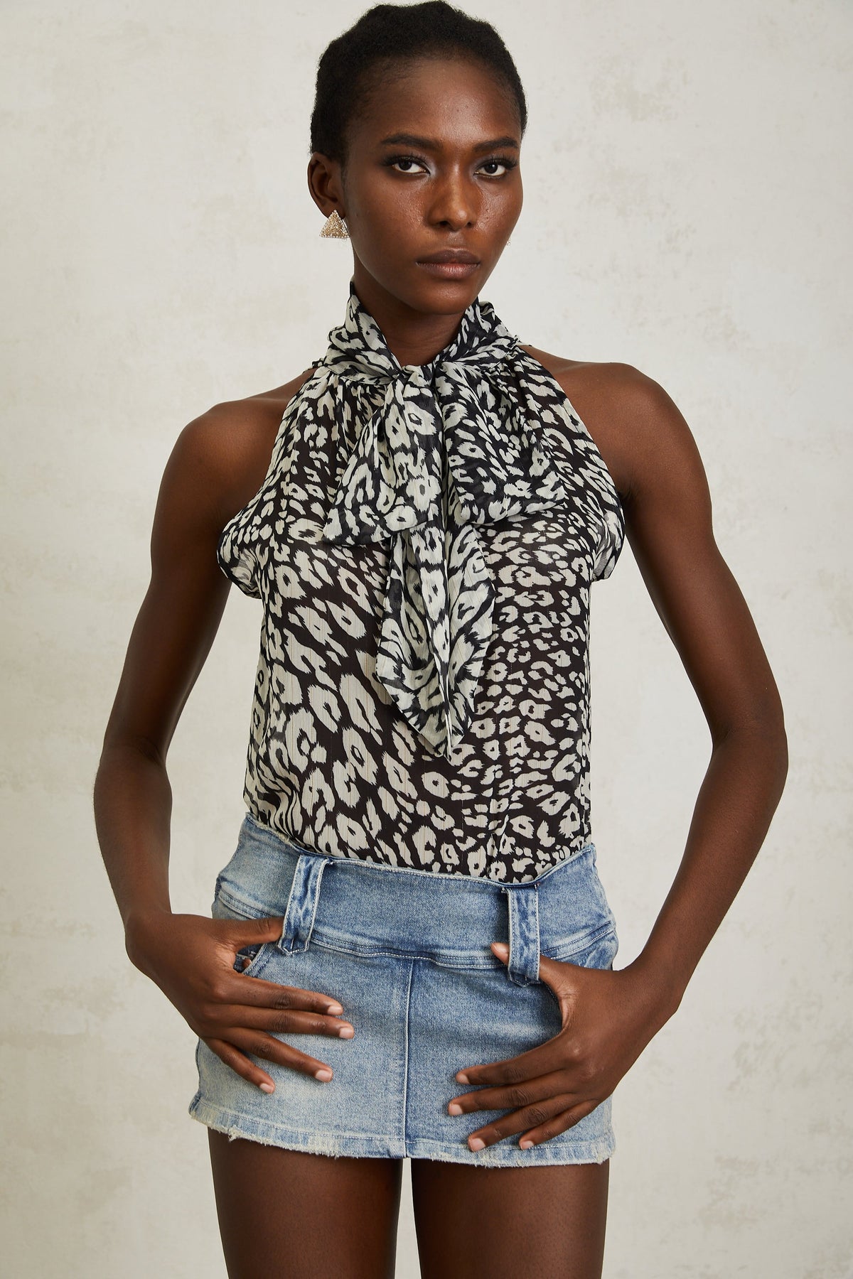 Bérénice Black Leopard Print Chiffon Top