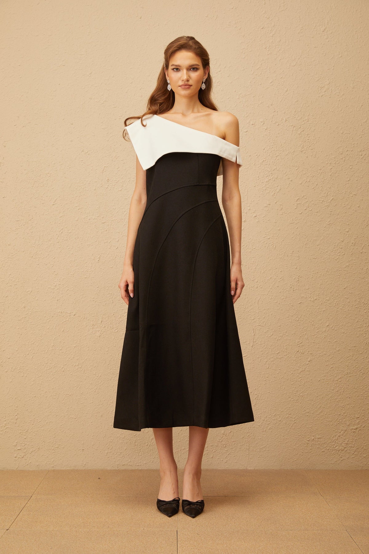 Mélanie Color Block Asymmetrical Midi Dress