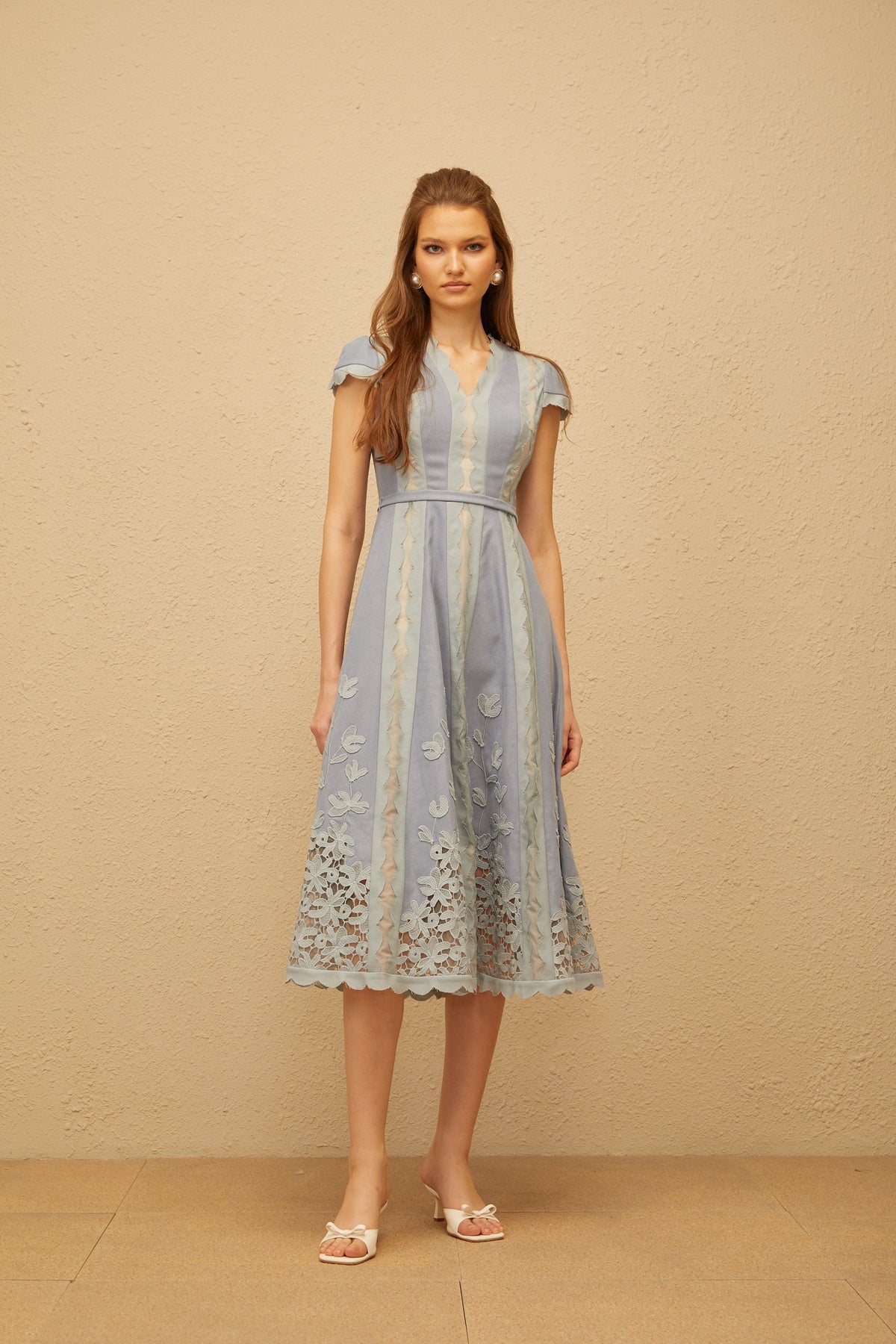 Amália Blue Scalloped Floral Embroidered Midi Dress (Final Sale-US Only)