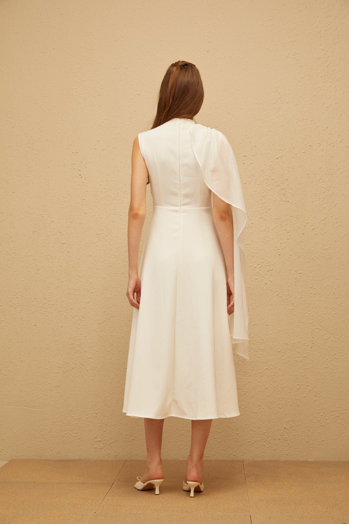 Léopoldine White Asymmetrical Shawl Midi Dress