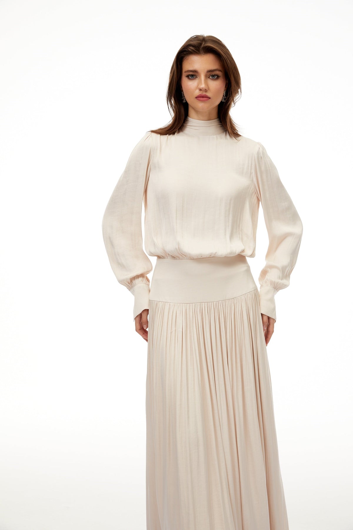 Valérie Neutral Self-Tie Pleated Maxi Dress