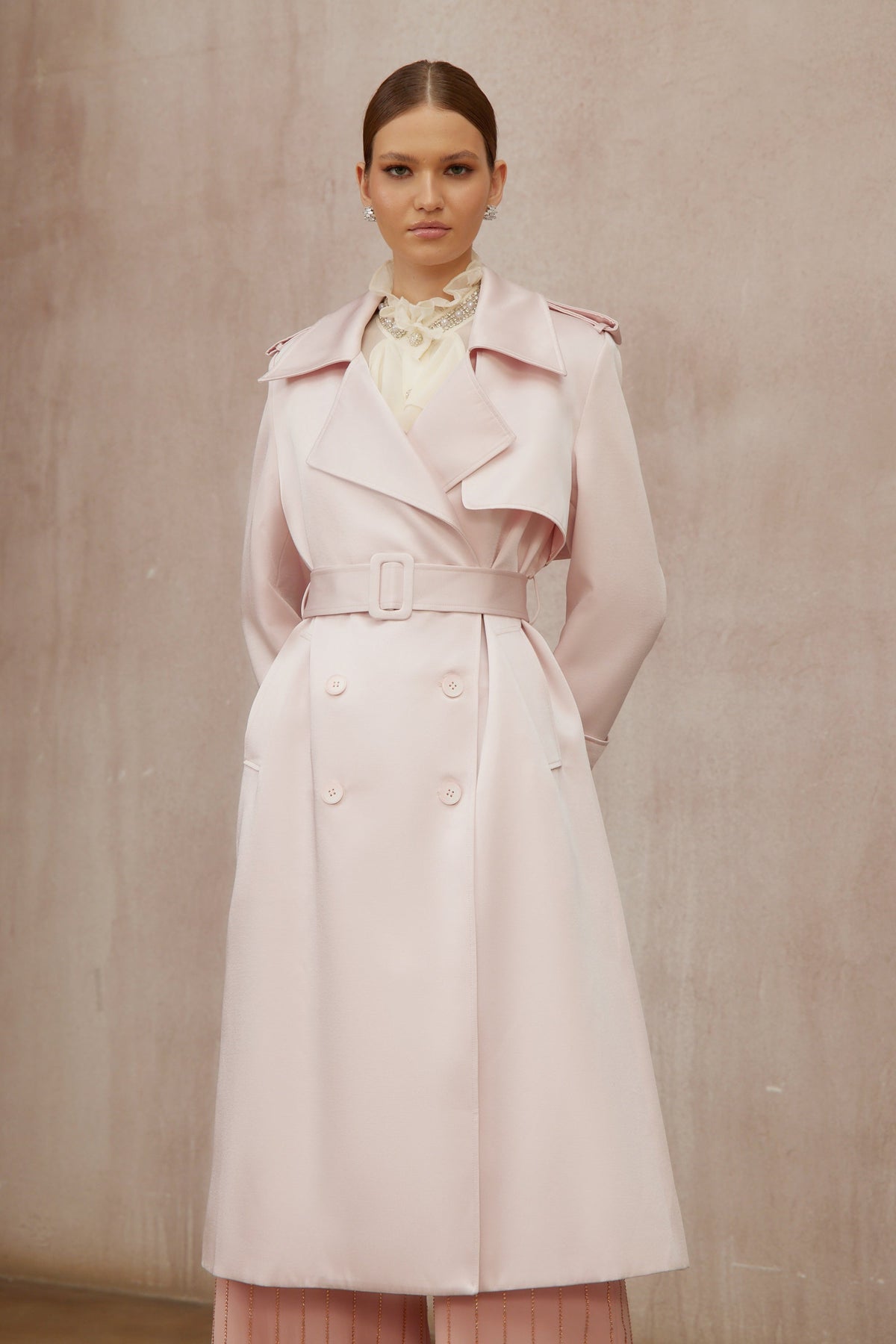 Caméo Pink Double-Breasted Satin Trench Overcoat