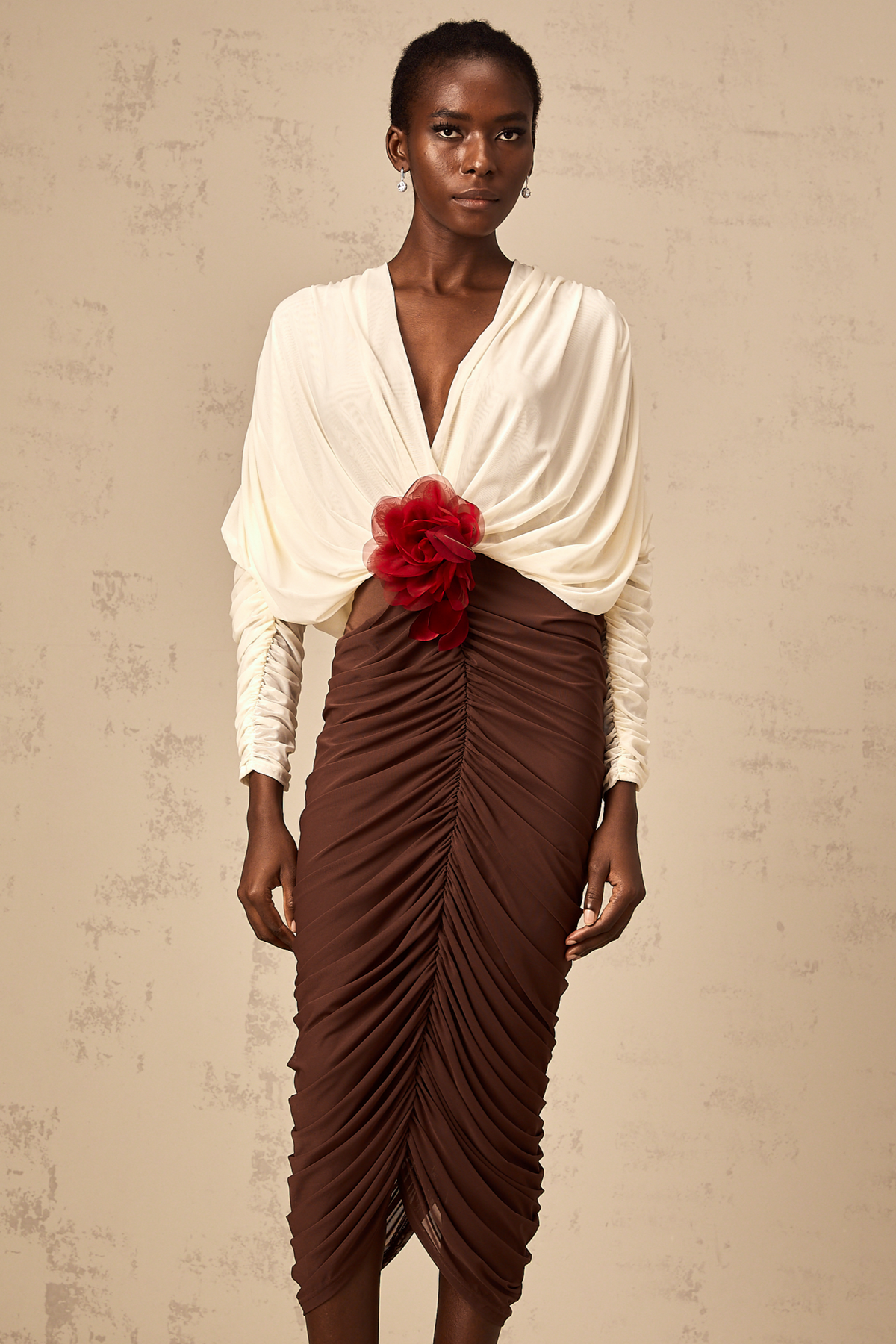Léontine color-blocked flower-brooch ruched midi dress (Final Sale-US Only)
