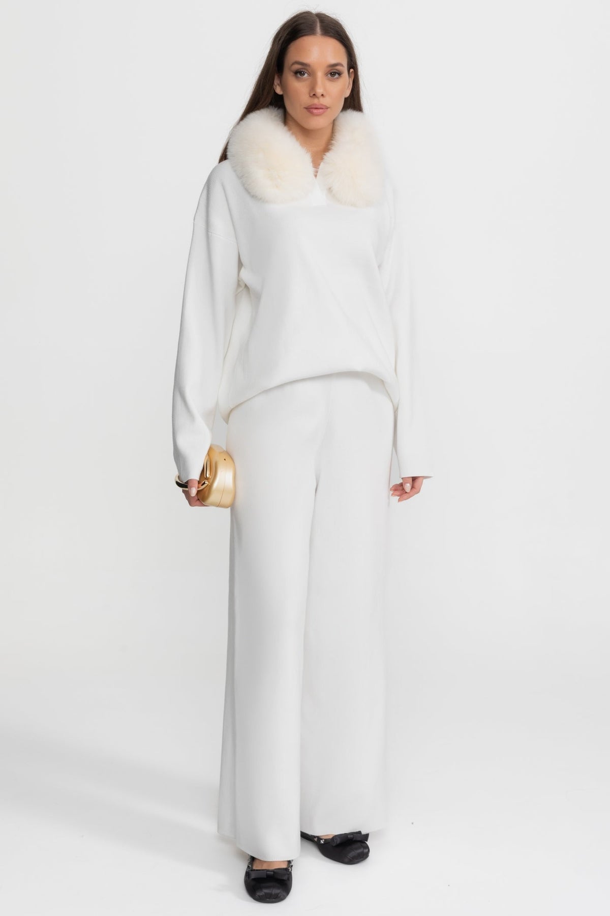 Knit Lounge Co-Ord Set with Fox Fur Collar – White