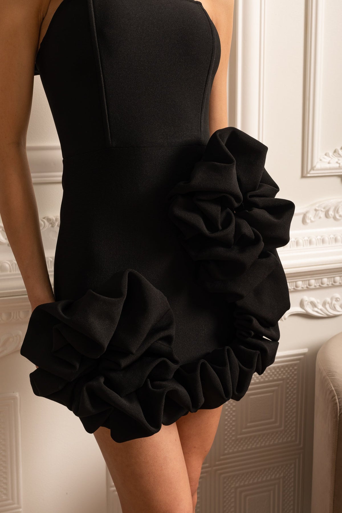 Floral Mini Dress With Ruffled Hem And Shoulder Strap - Black