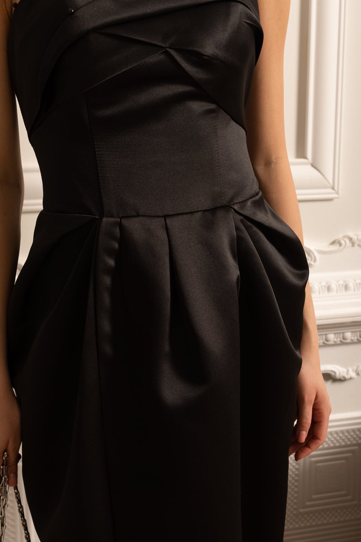 Strapless Midi Dress With Ruched Chest Detailing - Black