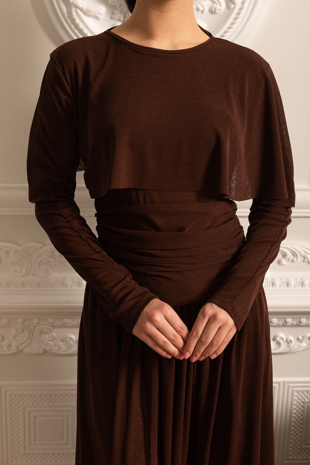 Elegant Dress With Ruched Waist, Pleated Maxi Skirt And Cape-Like Layered Top - Brown