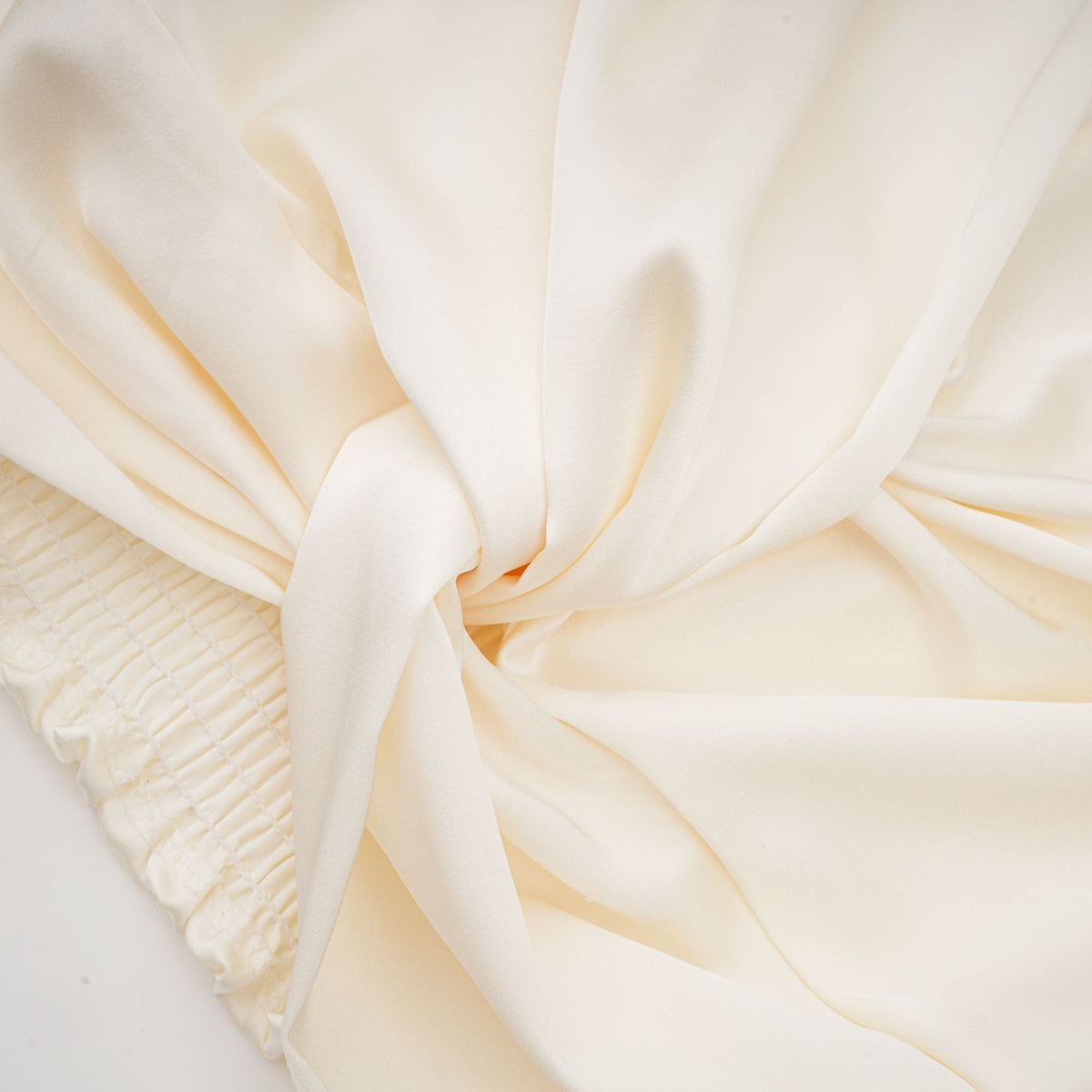 Nouria white faux-flower twist cropped top (Final Sale-US Only)