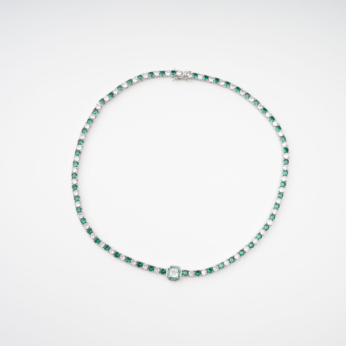 Héloïse Green Crystal Embellished Necklace