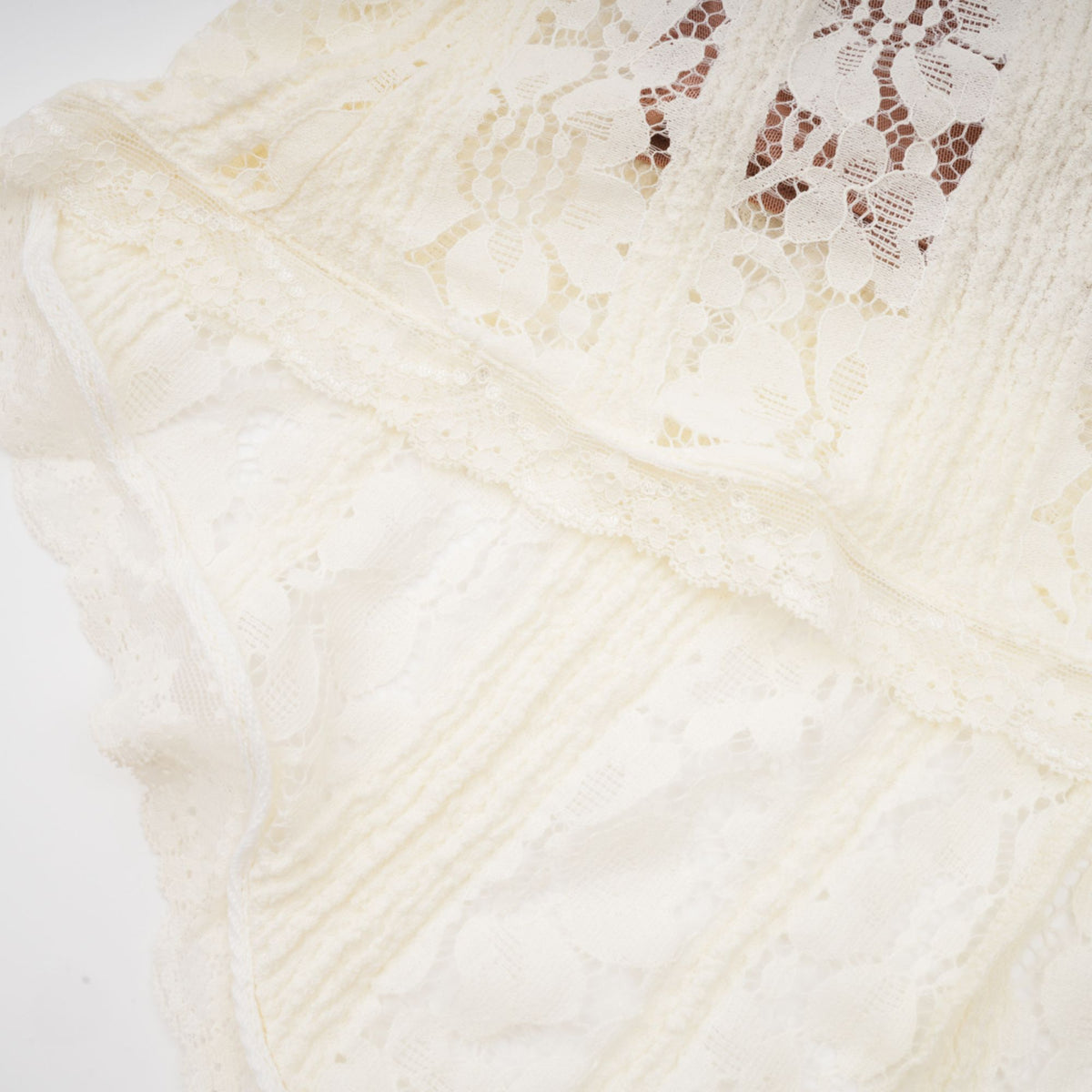 Émeline floral lace flared-cuff maxi dress in Neutrals (Final Sale-US Only)