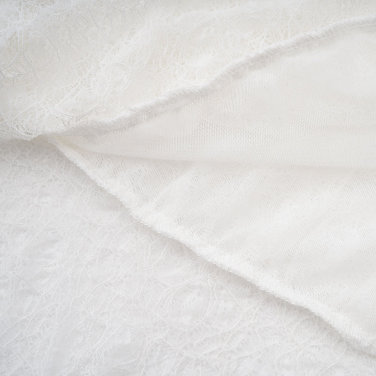 Étincelle White Ruched Lace Maxi Dress (Final Sale-US Only)