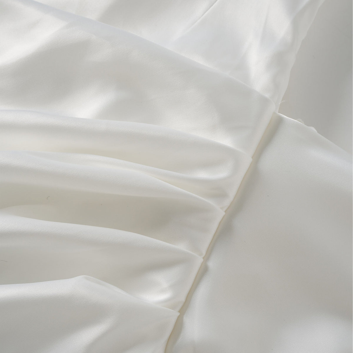 Zenina White Ruched Ribbon Detail Mini Dress