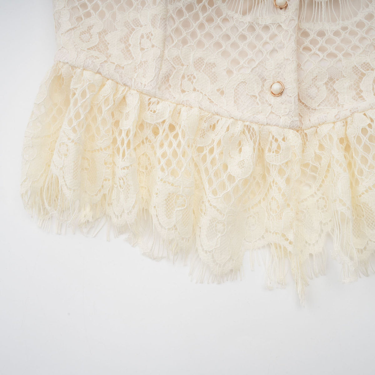 Anaelle off-white bowknot floral-lace blouse