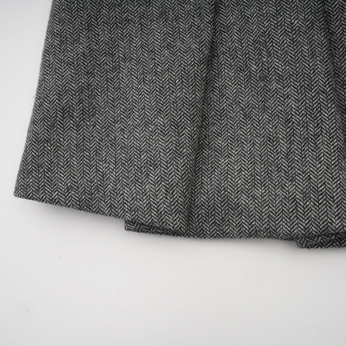 Agathe grey herringbone top & shorts matching set