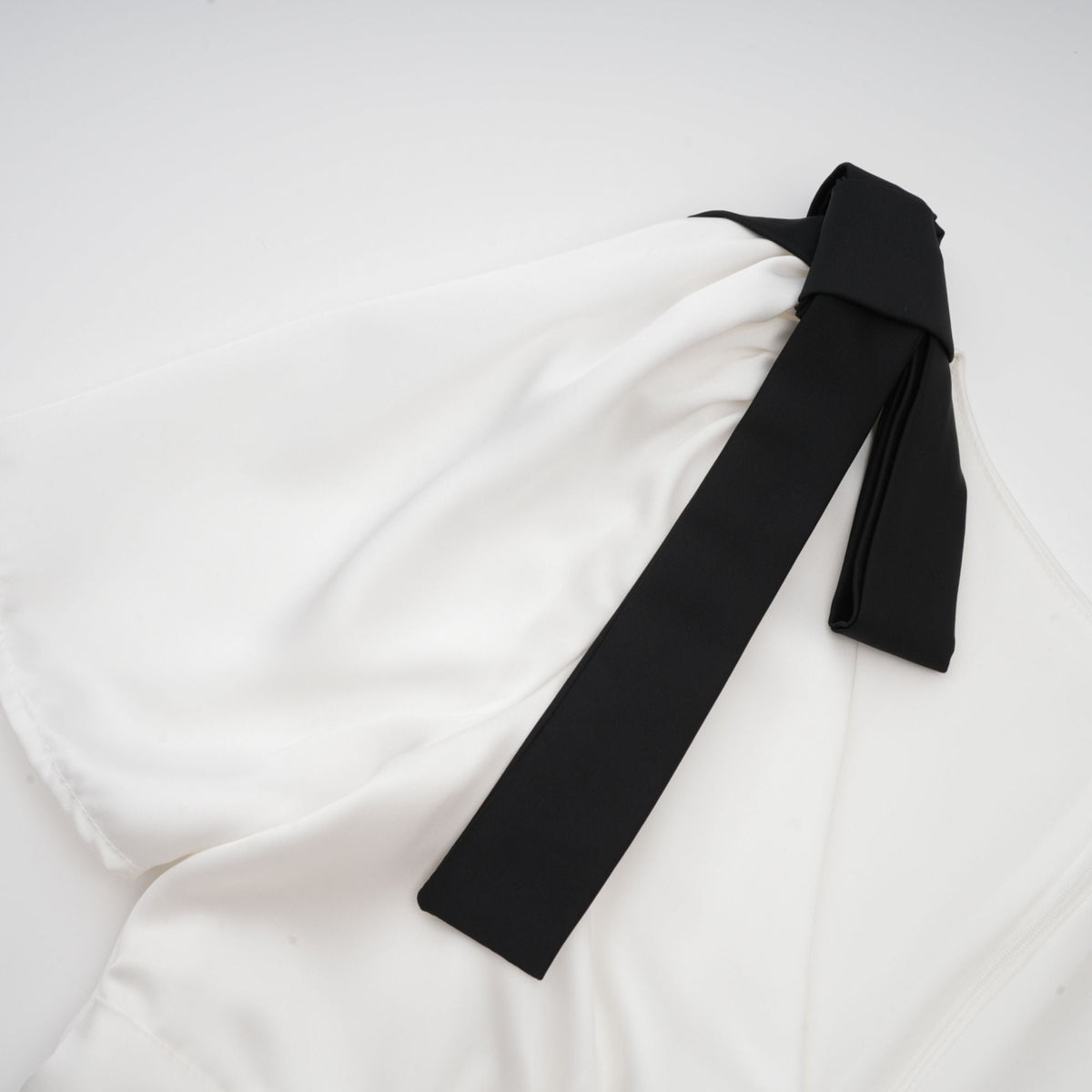 Cyrielle ribbon-detail puff-sleeve maxi dress
