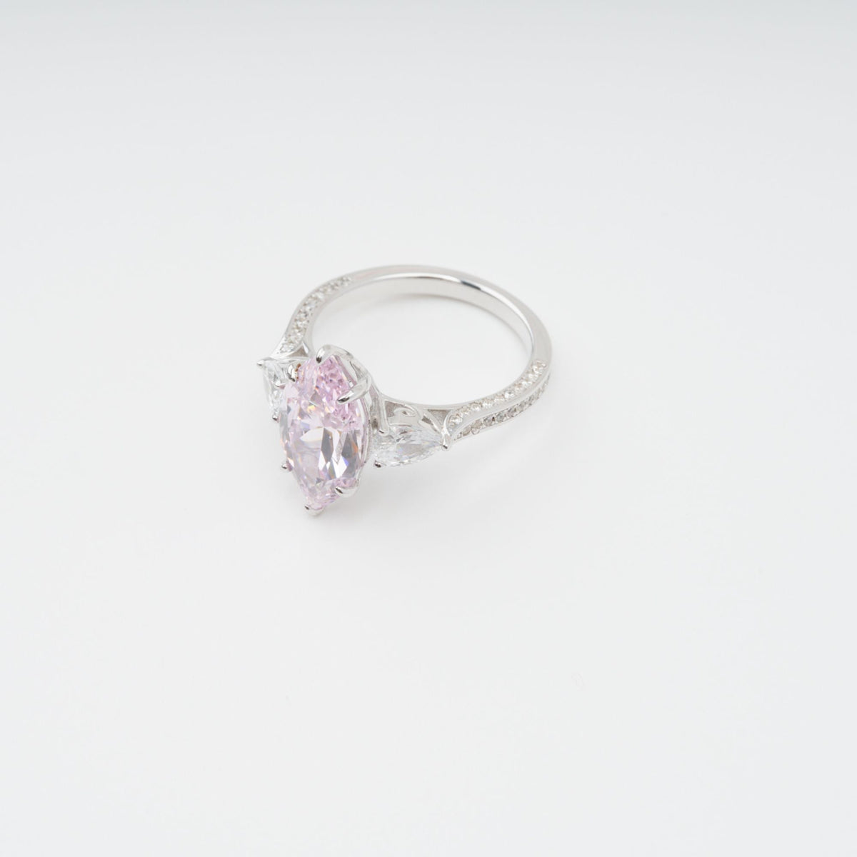 Attrape-Rêve Pink Crystal Embellished Sterling Silver Ring