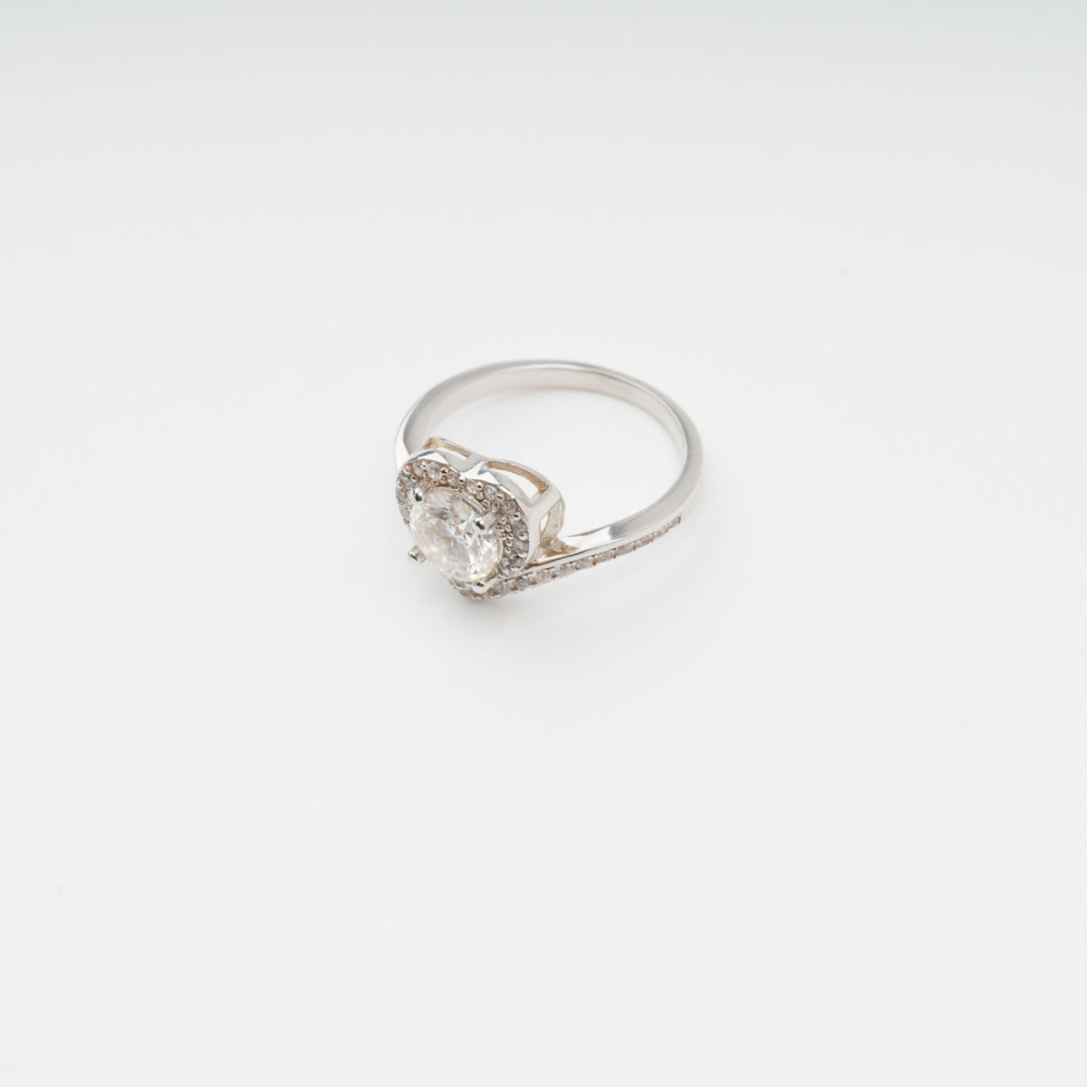 Révérence Heart Shaped Sterling Silver Ring