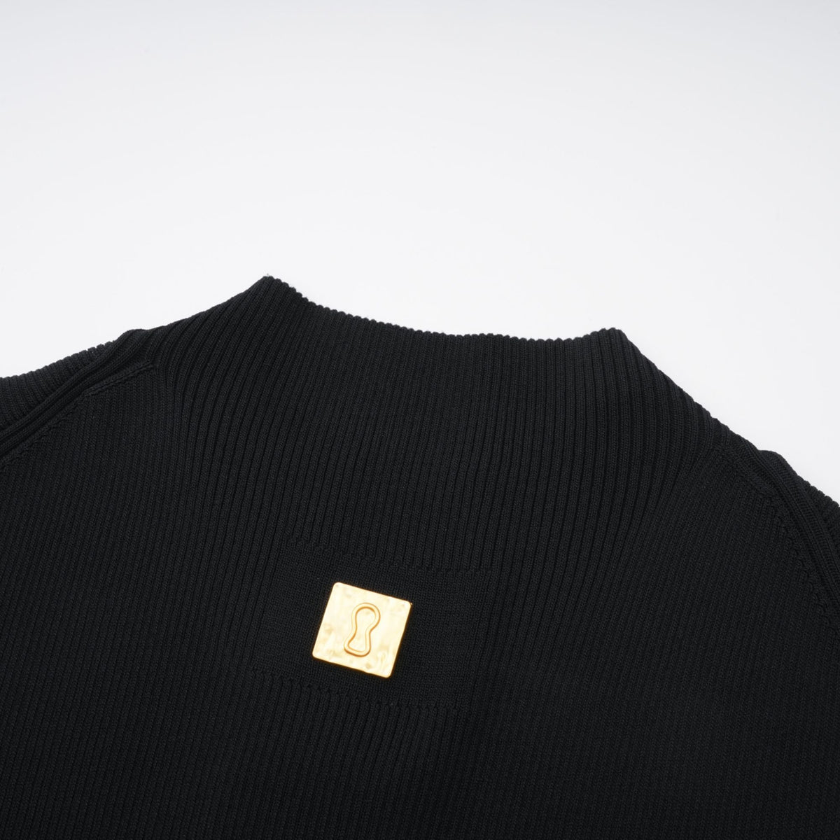 Ysandre Black Ribbed Knit Keyhole Tank Top