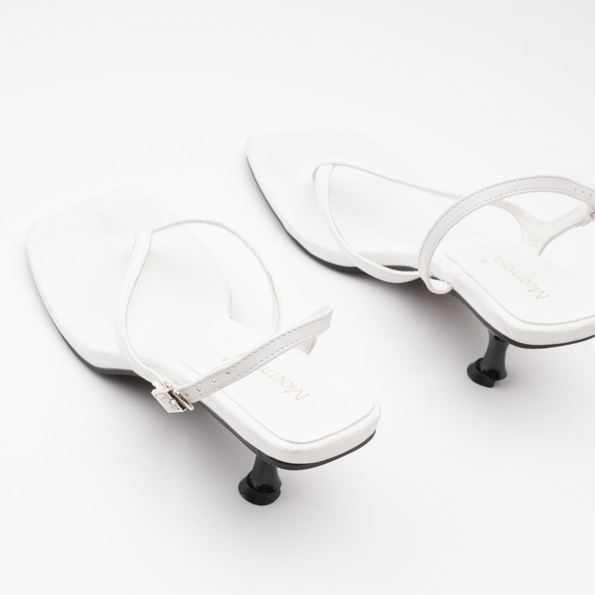 Catriona thong leather sandals - White
