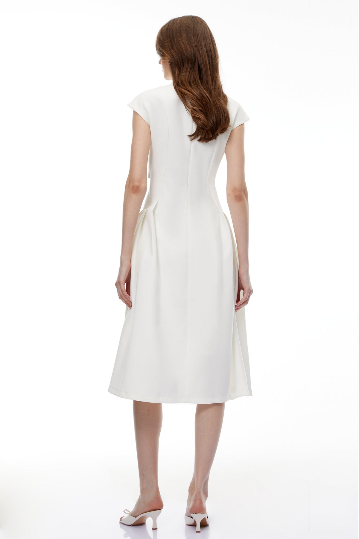 Fevronia White Sleeveless Twist Front Midi Dress
