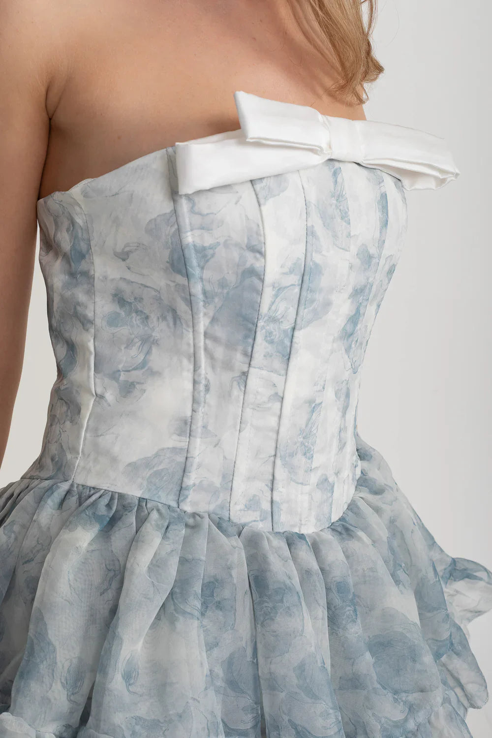 Elegant Corset Mini Dress With Layered Sheer Skirt And Pastel Floral Pattern - White/Blue