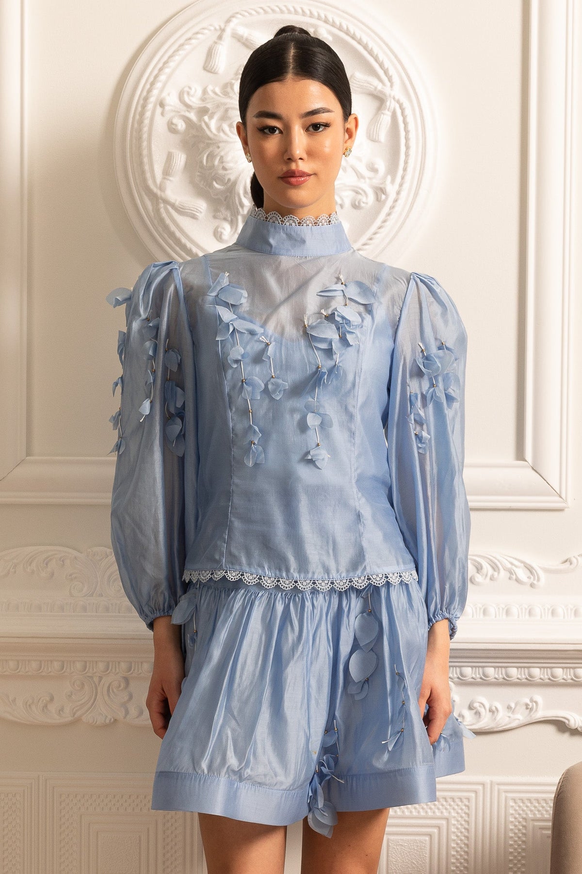 Elegant Floral Co-Ord With Delicate Lace Trim Accents - Blue