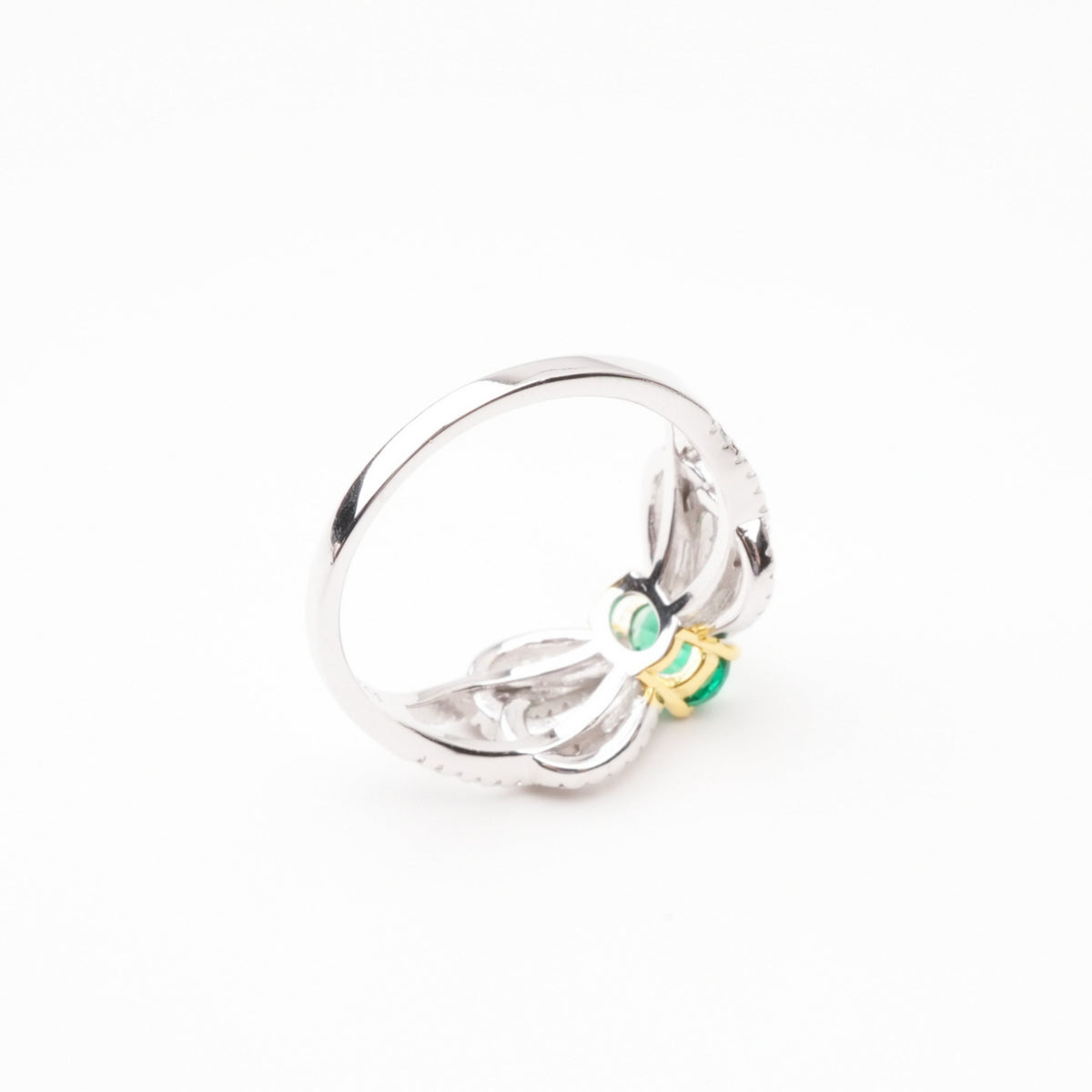 María Green Emerald Oval Cut Knot Crystal Two-Tone Sterling Silver Ring